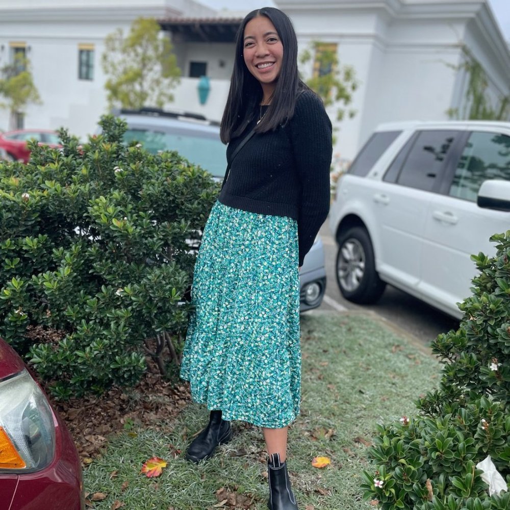 Meet your Posher, Cassandra